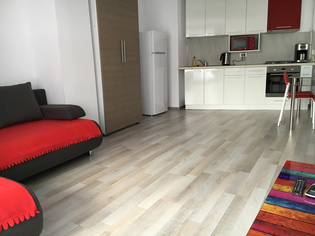 Nirvana Accommodation Bukarest Eksteriør billede