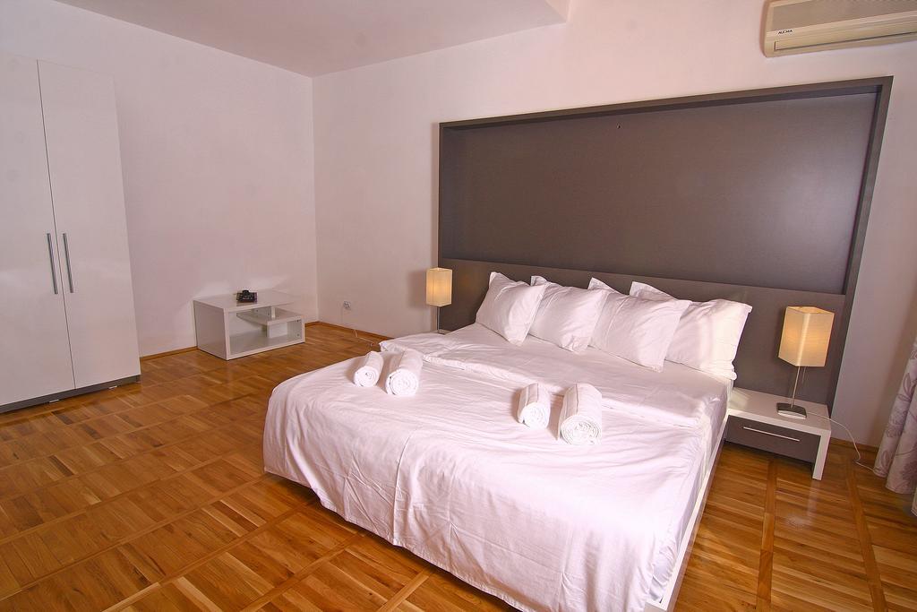 Nirvana Accommodation Bukarest Værelse billede