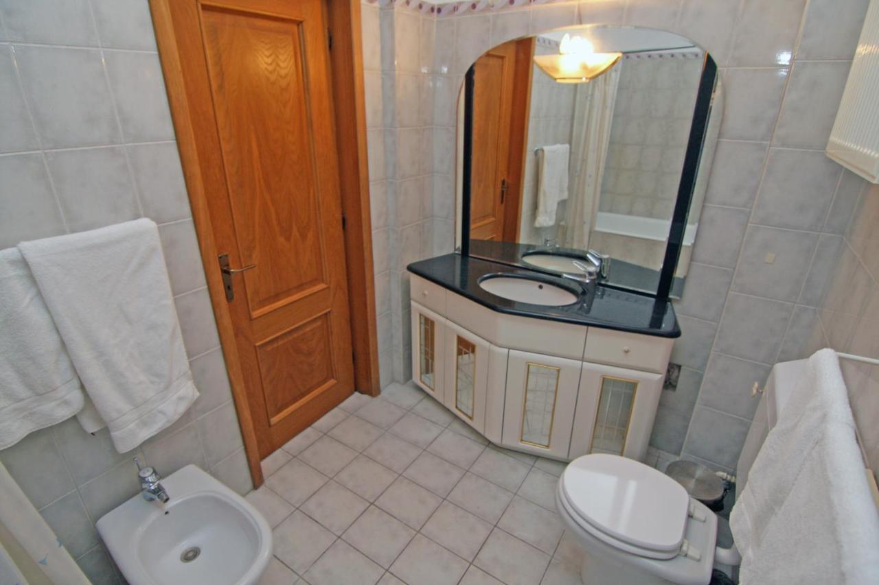 Nirvana Accommodation Bukarest Eksteriør billede